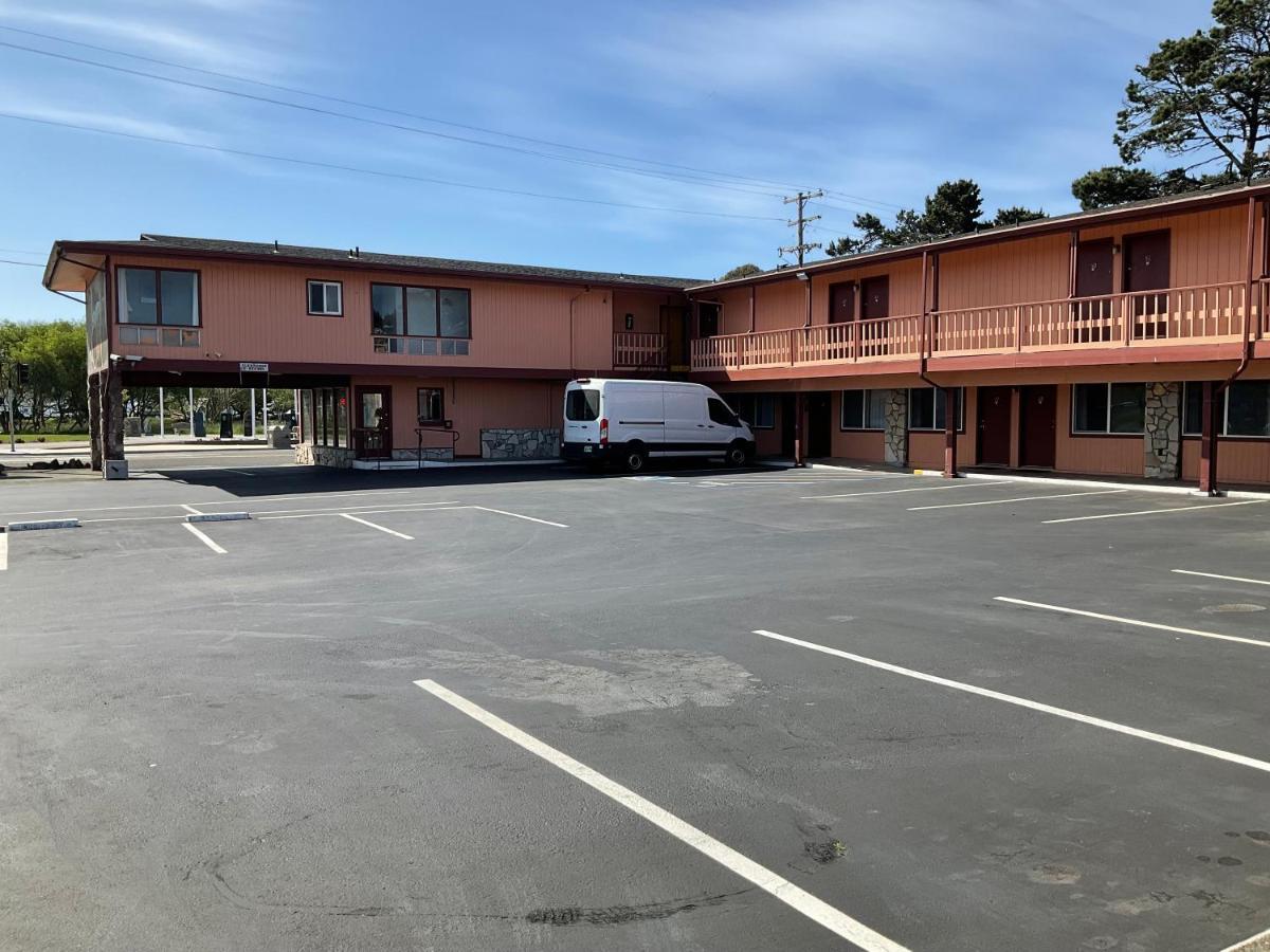 Front Street Inn 크레센트시티 외부 사진